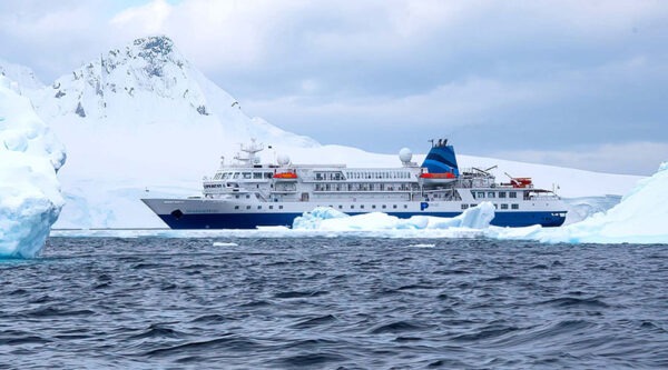 Rentals for the MV Discoverer